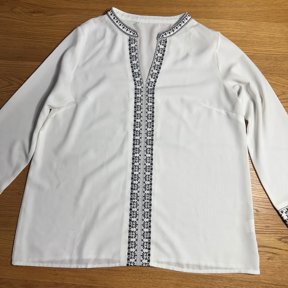 Women's Classic White & Black Blouse Work Wear - Size XL